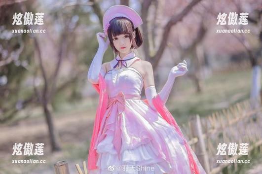 羽天shine天台大冒险：美图和照片，谁说只能摆pose？