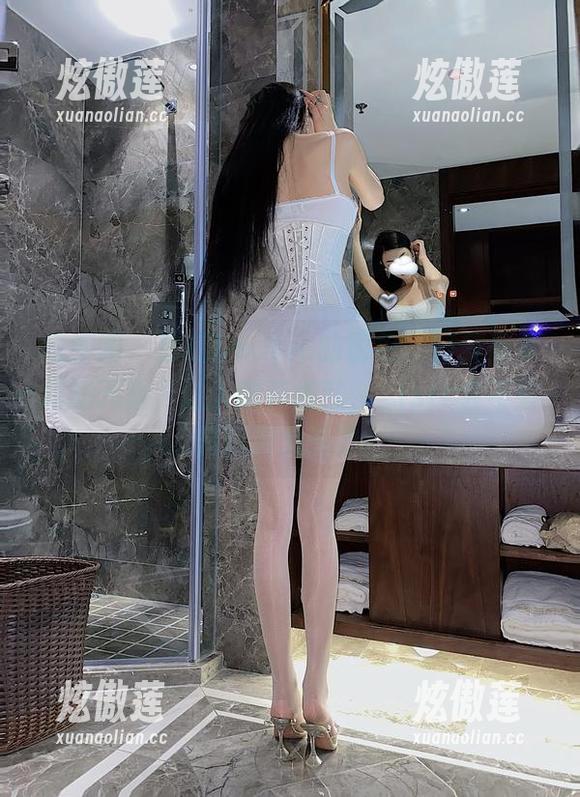 脸红Dearie 微密圈 - 脸红Dearie的图包,好多姿多彩的元素,让人眼花缭乱,_lstc会不会是脑洞大开了?