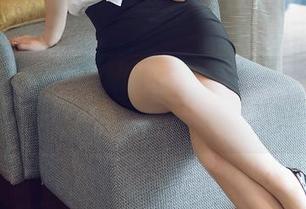 花漾show – 柴婉艺的新套图更新，剧情又来了！不晓得她这次又想分享啥了？