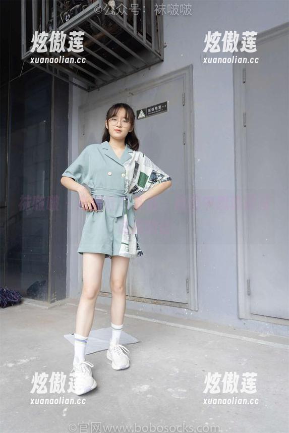 袜啵啵 - 高跟鞋与苏苏，原图中想说却没说完的话