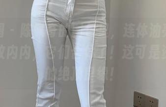 微密圈 – 陈佩奇的图包里，连体油亮肉丝和豹纹内内，它们合体了！这可是资源里的绝顶良缘！