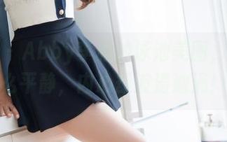 魅妍社 – Abby李雅的泳池美图，水面那么平静，内心却波涛汹涌！
