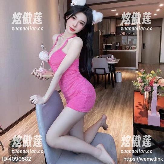 黎允熙baby 微密圈 - 哎呀,黎允熙baby的节日视角,就像是在搞一场“原图”大联欢,我决定加入这狂欢!